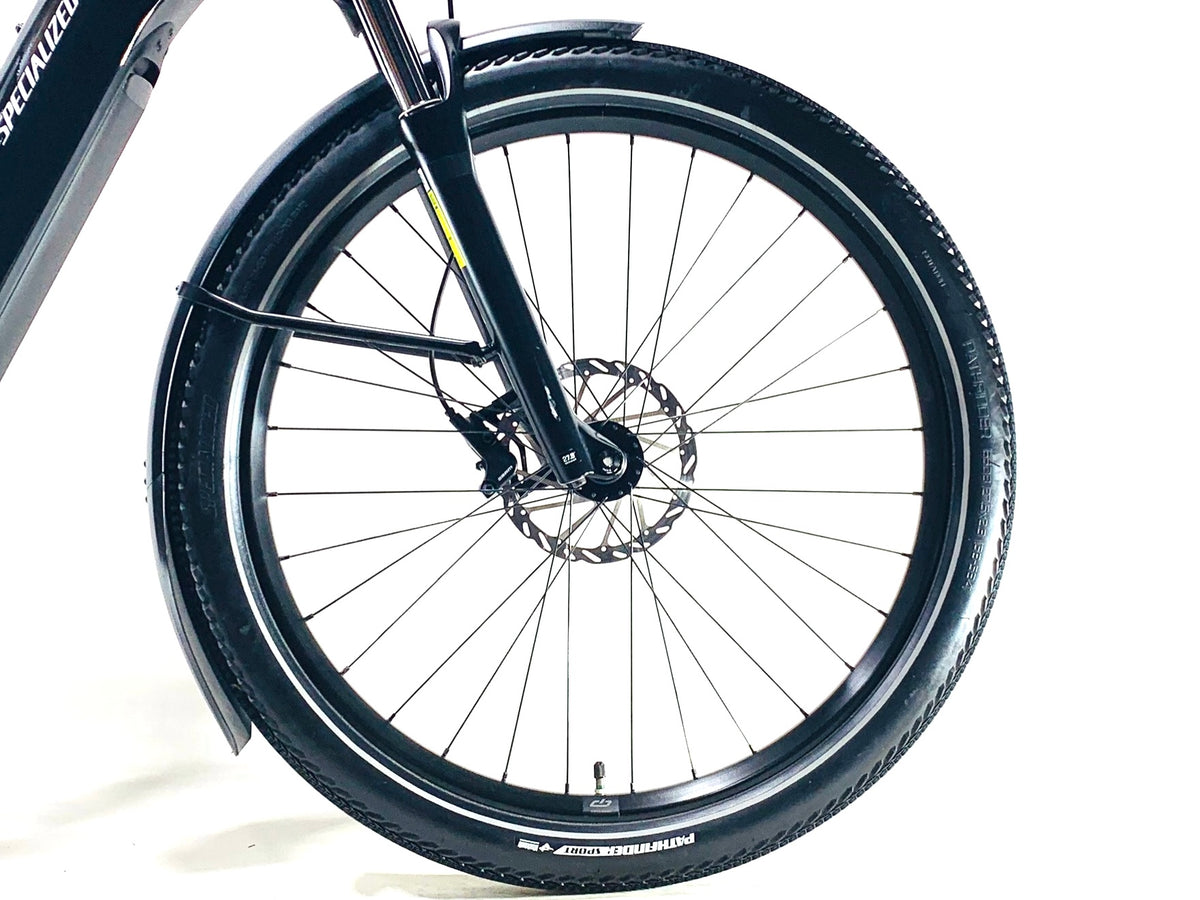 2023 Specialized Turbo Como 4.0 E-Bike Size: Large (Preowned)
