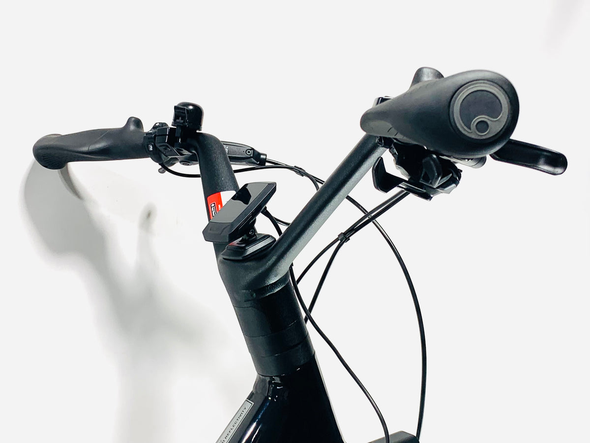 2023 Specialized Turbo Como 4.0 E-Bike Size: Large (Preowned)