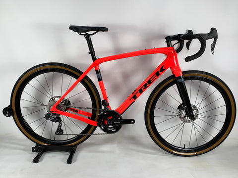 2023 Trek Checkpoint SLR 7 Gravel GRX Di2 2x11 Bontrager Carbon Wheels Size: 56cm