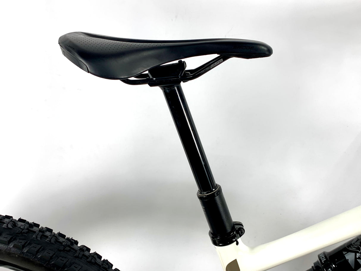 2023 Specialized Turbo Levo SL 2 Expert Carbon Size: S2 (Small)