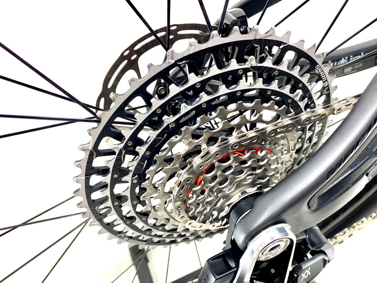 2025 Pivot Mach 4 SL Team 29 Sram XX SL AXS Transmission Size: Large (Preowned)