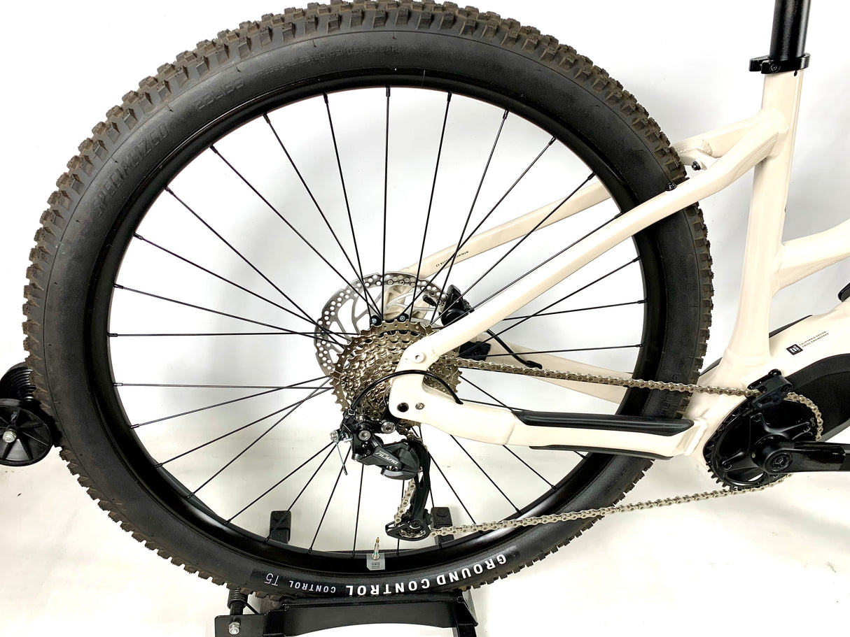 2022 Specialized Turbo Tero 3.0 Step-Through E-Bike 29er Wheels Size: Medium