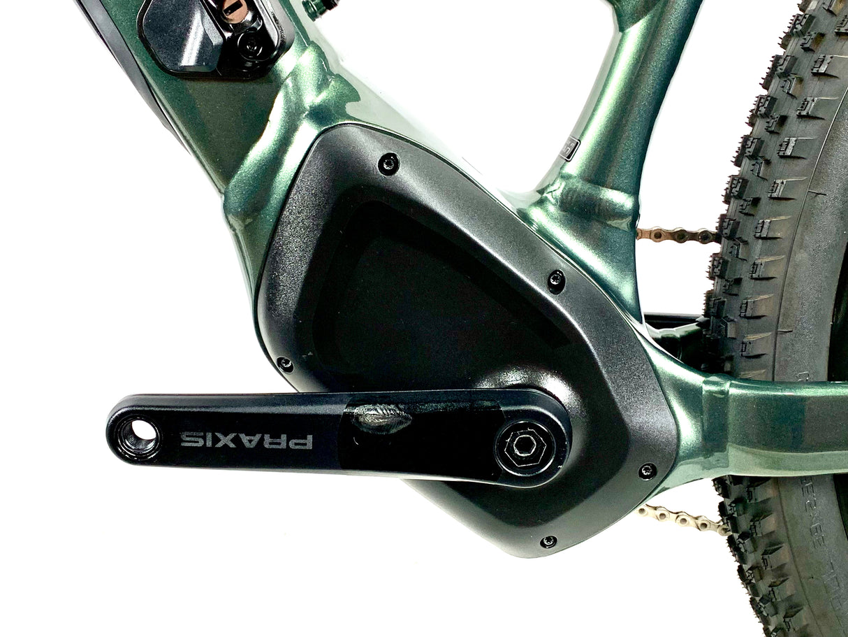 2022 Specialized Turbo Tero 3.0 Step-Through E-Bike 29er Wheels Size: Medium