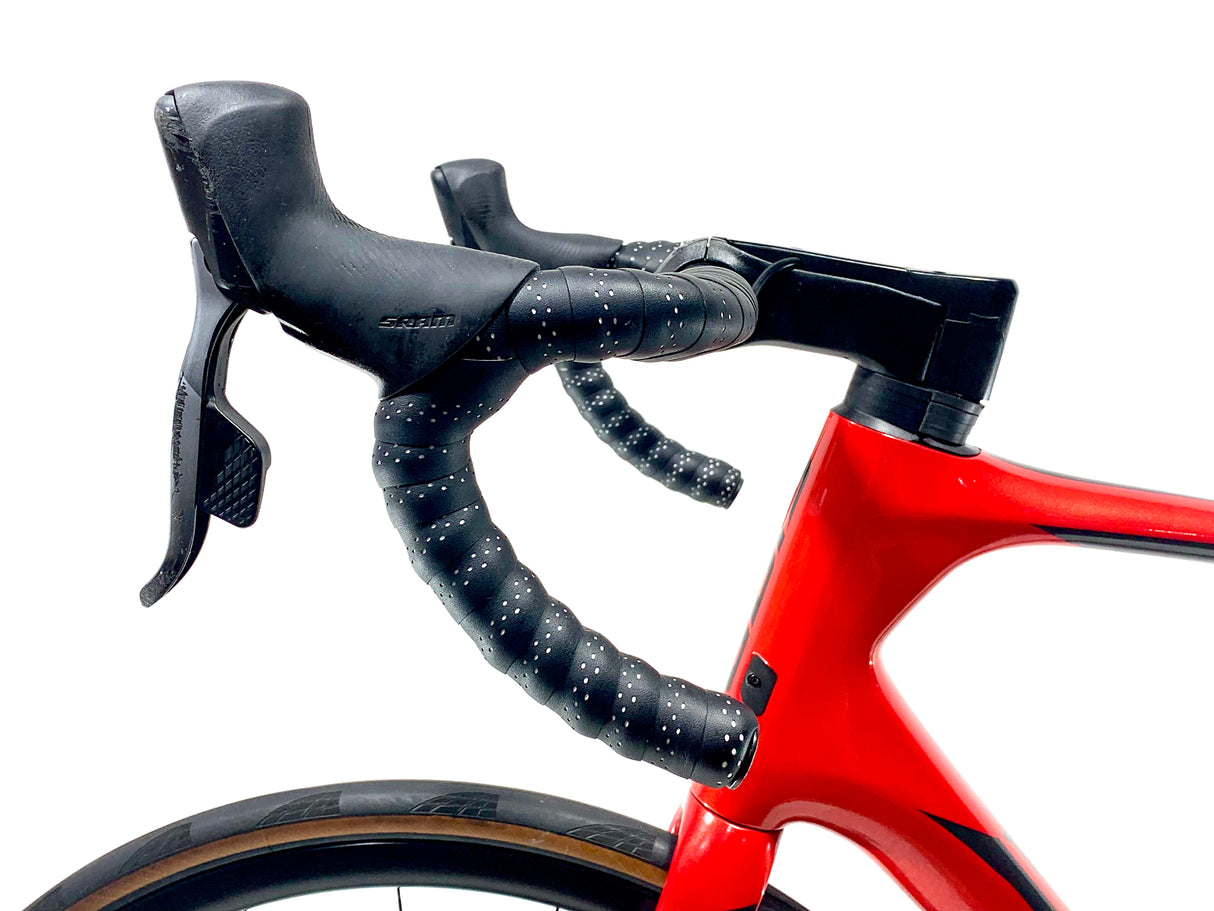 2020 Giant Defy Advanced Pro 1 SRAM Force AXS Size: Large (Preowned)