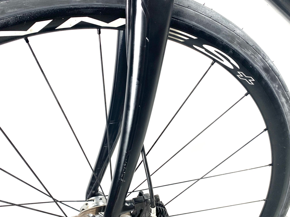 2016 Trek Domane 6.9 Disc Carbon Ultegra Di2 11-Speed HED Wheels Size: 54cm
