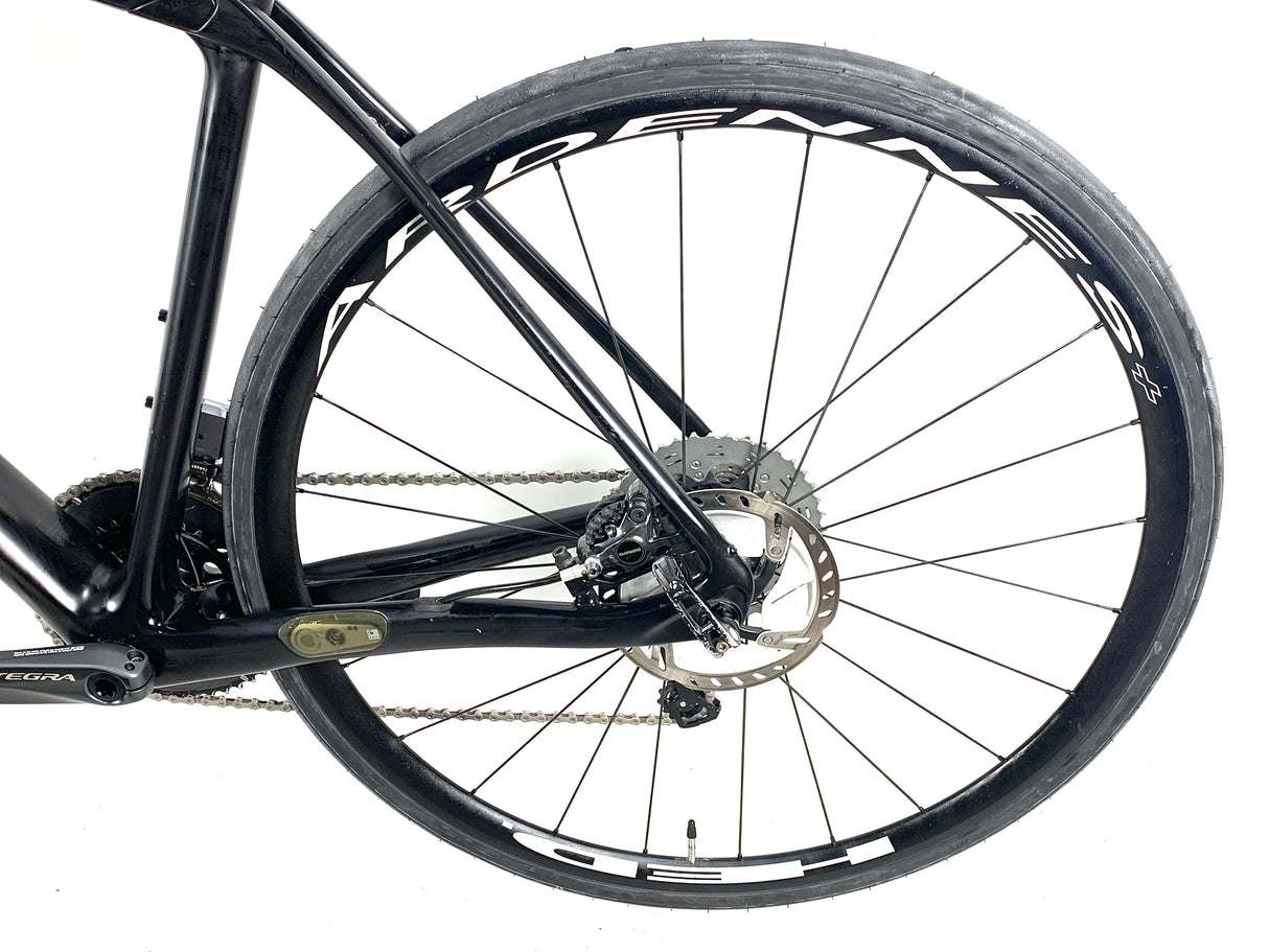 2016 Trek Domane 6.9 Disc Carbon Ultegra Di2 11-Speed HED Wheels Size: 54cm