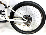 2023 Specialized Epic EVO Pro 29 SRAM XO1 AXS 1X12 Roval Carbon Wheels Size: L
