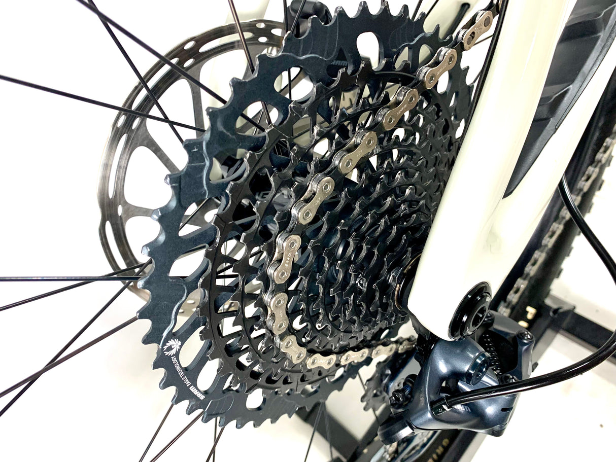 2022 Specialized Stumpjumper Expert SRAM XO1 1X12 Roval Wheels Size: S4 (Large)