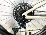 2022 Specialized Stumpjumper Expert SRAM XO1 1X12 Roval Wheels Size: S5 (XL)