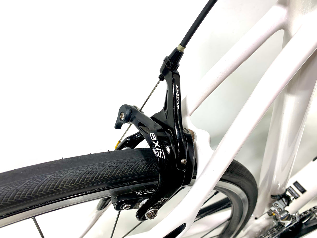 2017 Specialized Roubaix Carbon Shimano Tiagra 10-Speed Size: 58cm (Preowned)