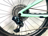 2022 Specialized Stumpjumper Pro X01 AXS 1X12 Roval Carbon Wheels Size: S4 (Large)