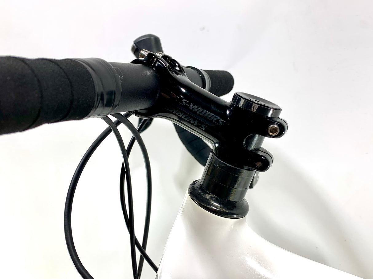 2017 Specialized Roubaix Carbon Shimano Tiagra 10-Speed Size: 58cm (Preowned)