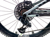 2023 Pivot Shuttle SL Pro SRAM X0 AXS 1X12 Size: Large (Preowned)