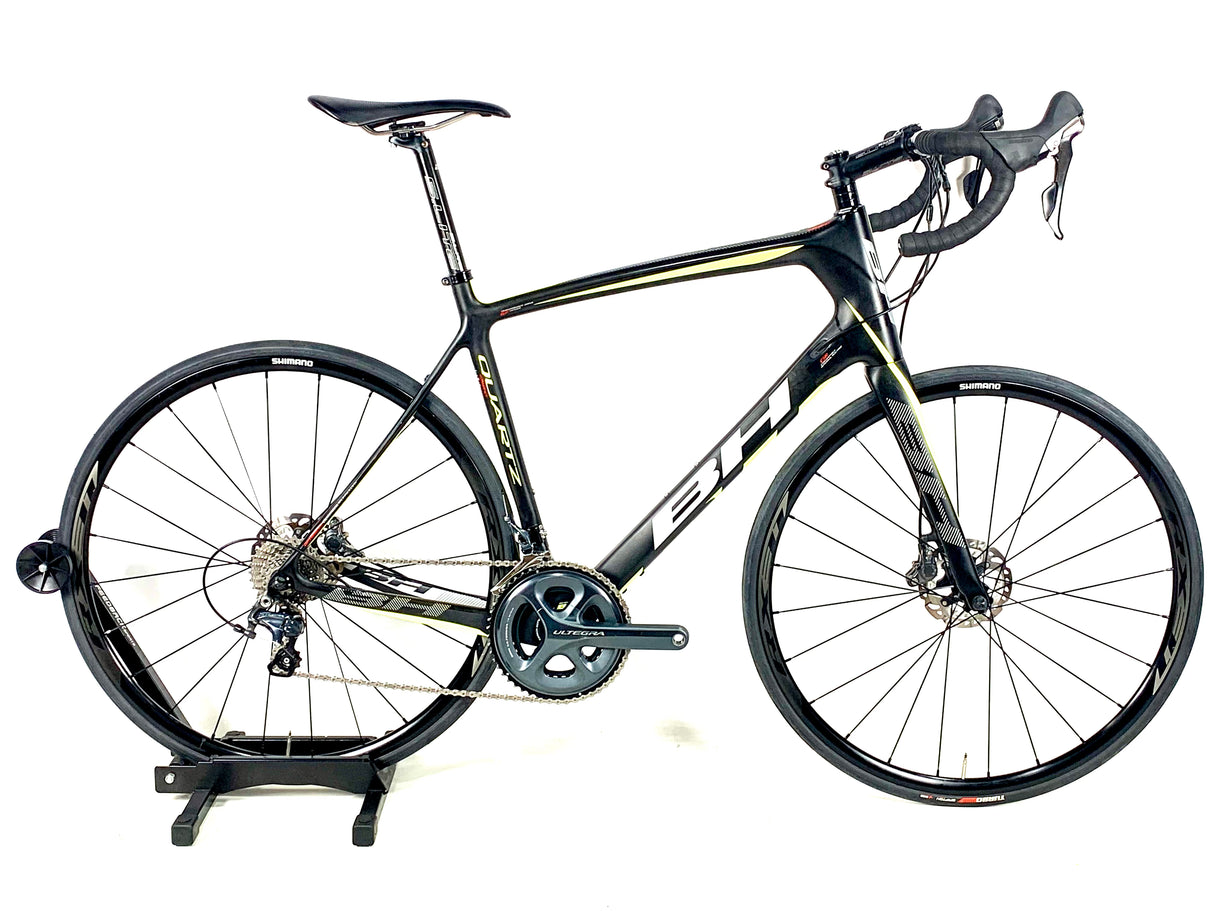 2015 BH Quartz Carbon Disc Road Bike Shimano Ultegra 11 Spd  Shimano Wheels Size: XL