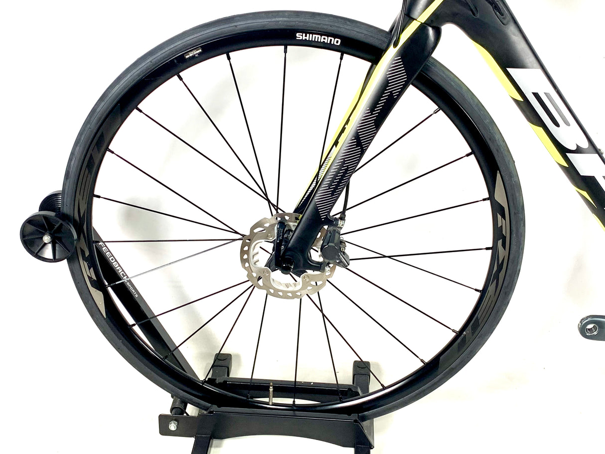 2015 BH Quartz Carbon Disc Road Bike Shimano Ultegra 11 Spd  Shimano Wheels Size: XL