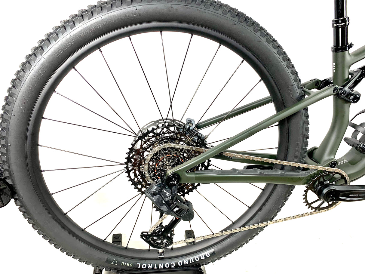 2025 Specialized Epic 8 Evo Comp 29 SRAM AXS 1X12 Specialized Wheels Size: XS