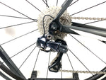 2016 Specialized Roubaix SL4 Comp Carbon Ultegra Di2 Size: 52cm
