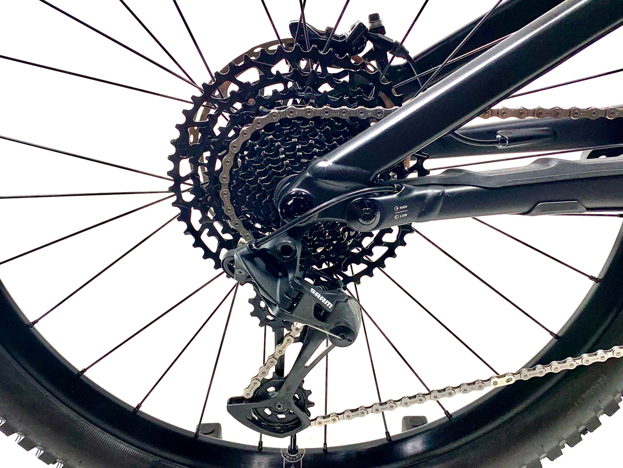 2023 Specialized Turbo Levo 3 Alloy SRAM Eagle 1X12 Size: S6 (Preowned)