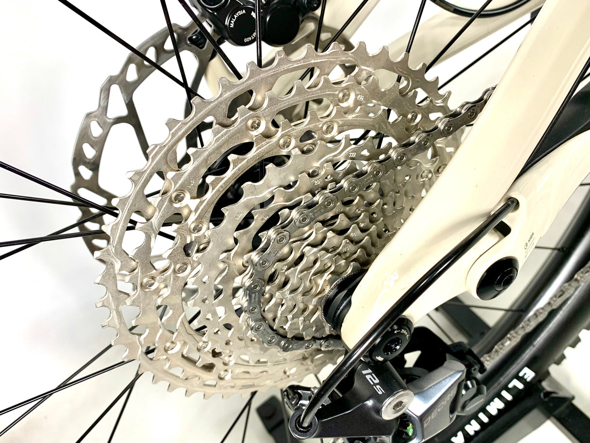 2025 Specialized Stumpjumper 15 Alloy Shimano 1X12 Speed Size: S5 (XL)