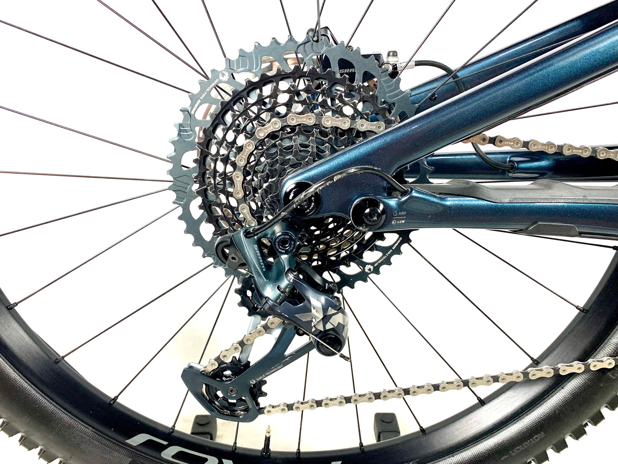 2022 Specialized Stumpjumper Evo Expert SRAM XO1 1X12 Roval Wheels Size: S2 (Small)