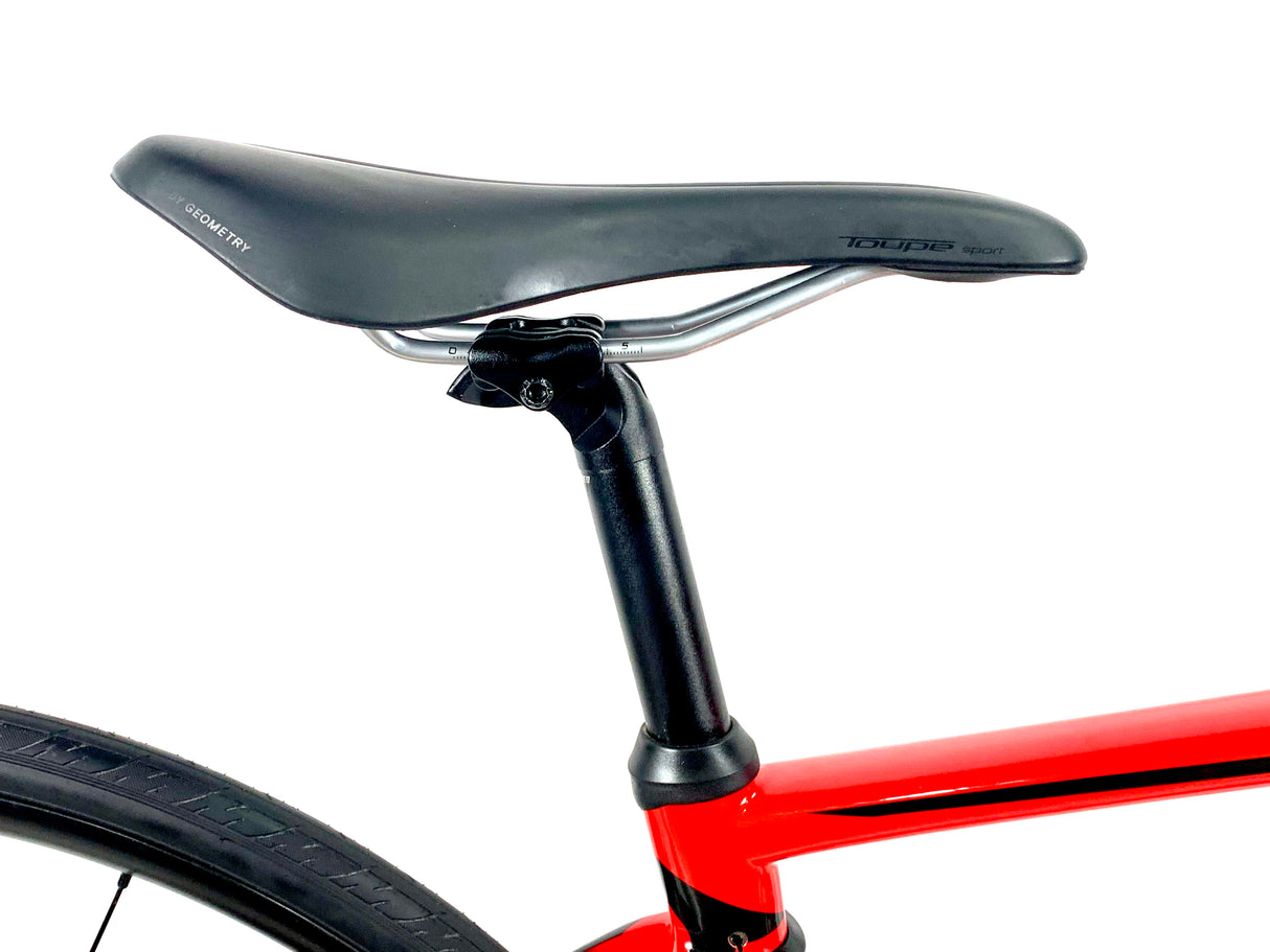 2018 Specialized Roubaix Carbon Disc Shimano Tiagra 10-Speed Size: 49cm