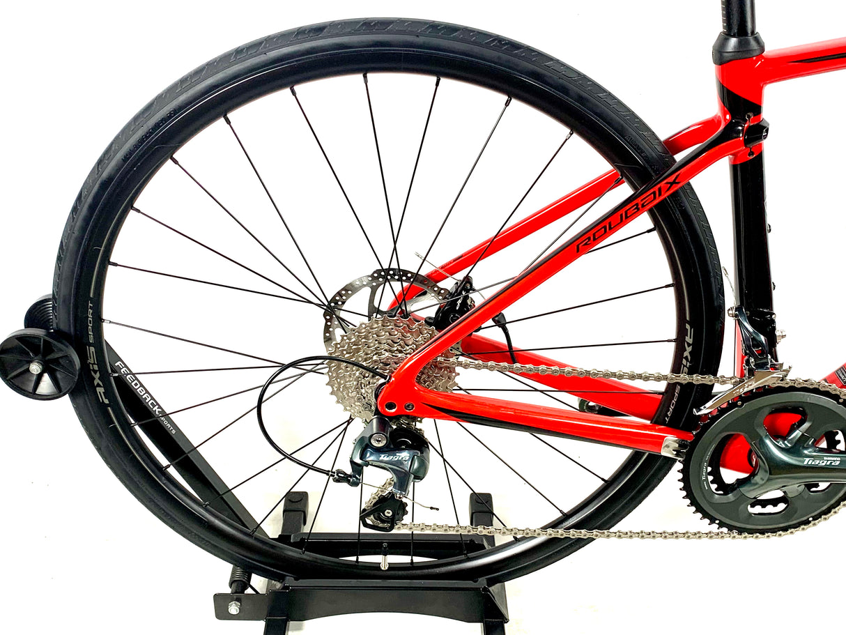 2018 Specialized Roubaix Carbon Disc Shimano Tiagra 10-Speed Size: 49cm