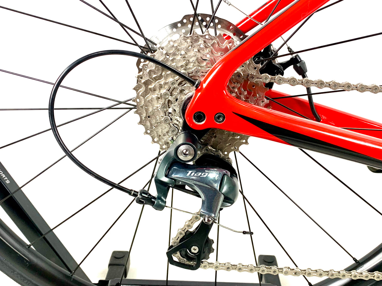 2018 Specialized Roubaix Carbon Disc Shimano Tiagra 10-Speed Size: 49cm