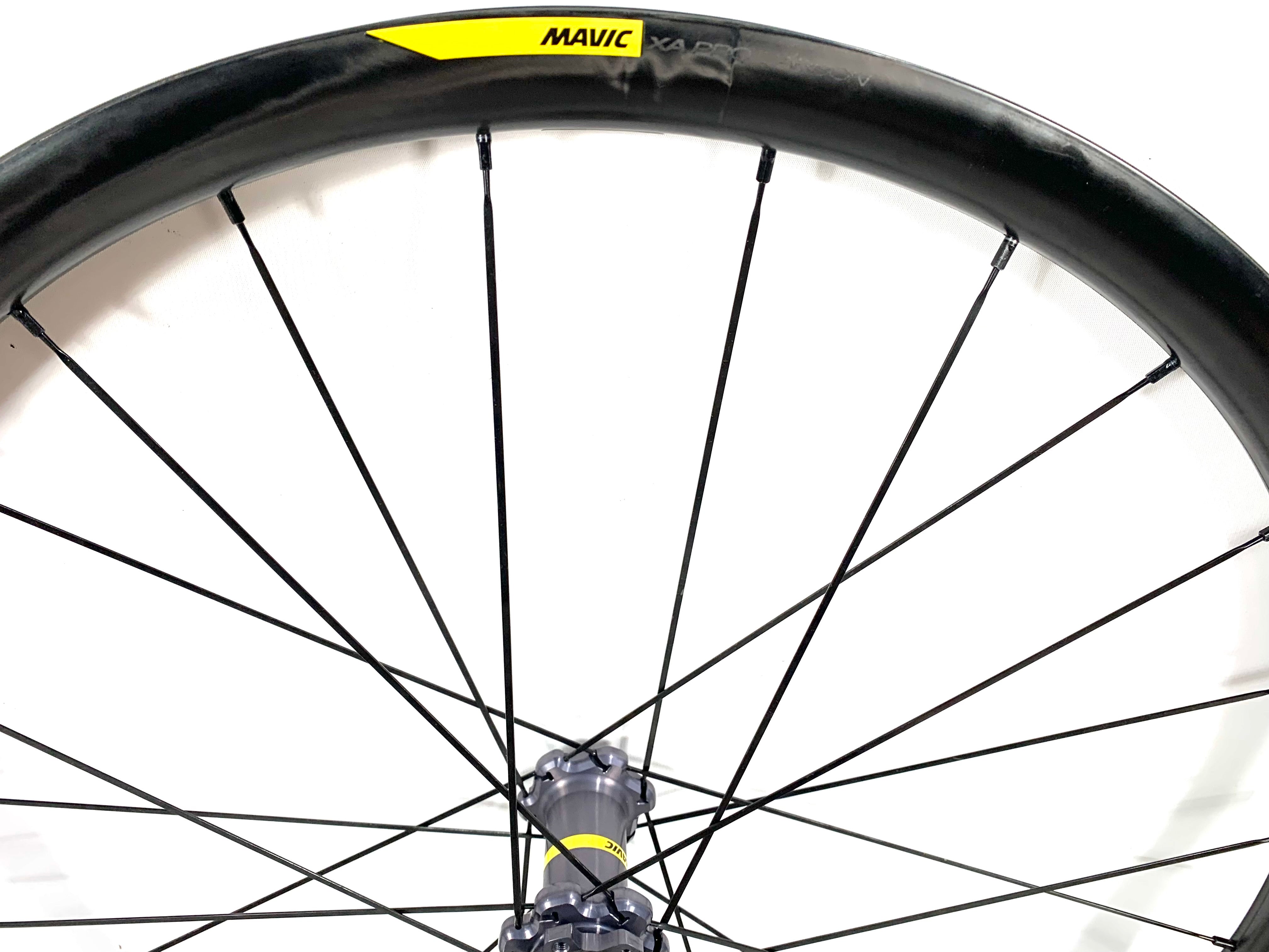 Mavic XA PRO Carbon 27.5インチ BRAND NEW Mavic XA PRO CARBON 27.5 Wheelset Boost Spacing
