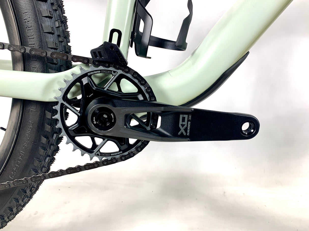 2024 Specialized Epic 8 Evo Pro SRAM X0 AXS Roval Carbon Wheels Size: Large