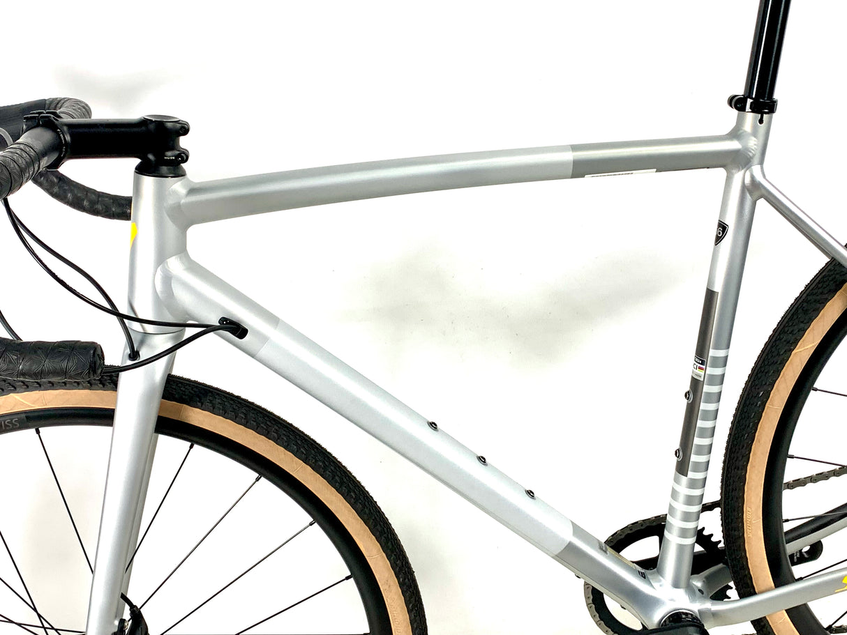 2026 Specialized Crux DSW Comp Alloy Gravel Sram XPLR 1X12 Speed Size: 56cm
