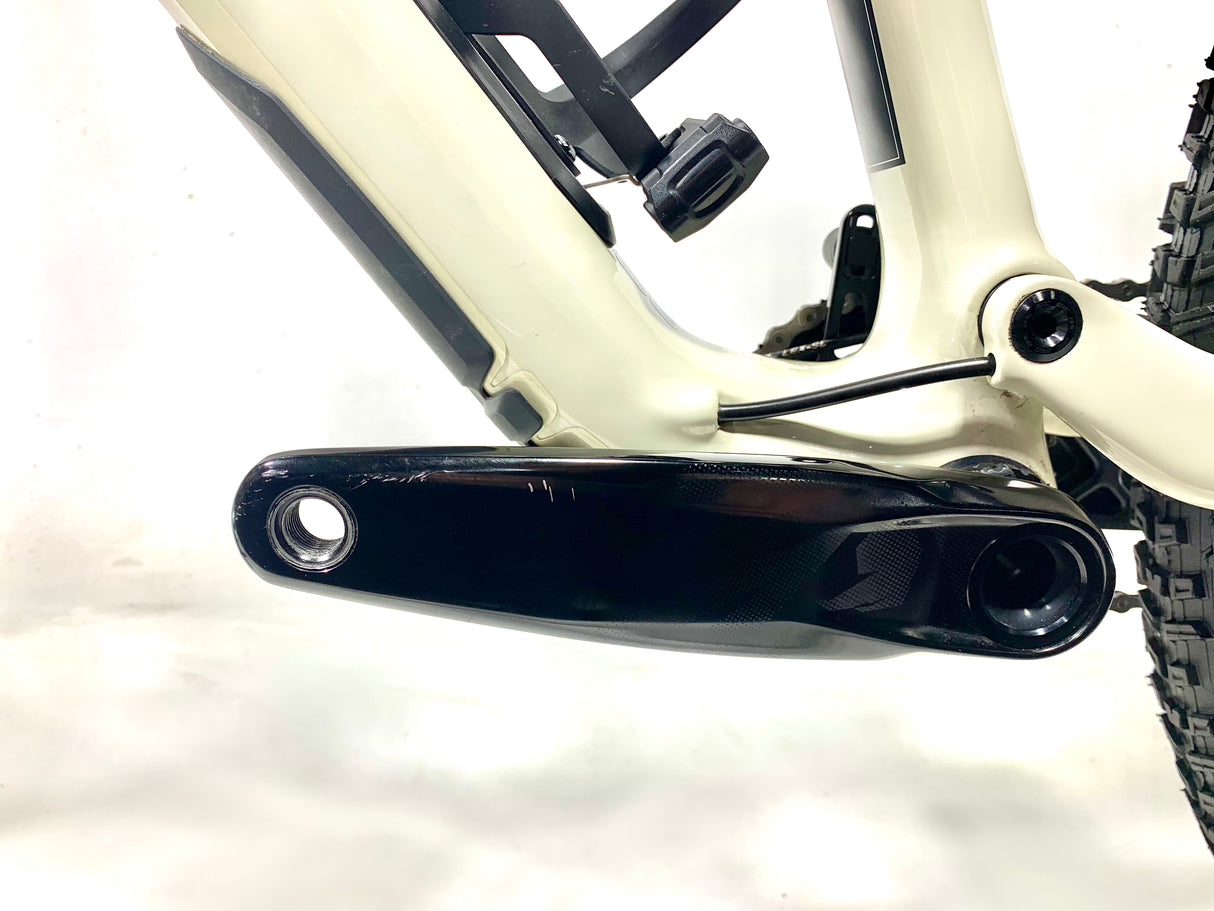 2022 Specialized Stumpjumper Expert 29 SRAM XO1 1X12 Size: S5 (Preowned)