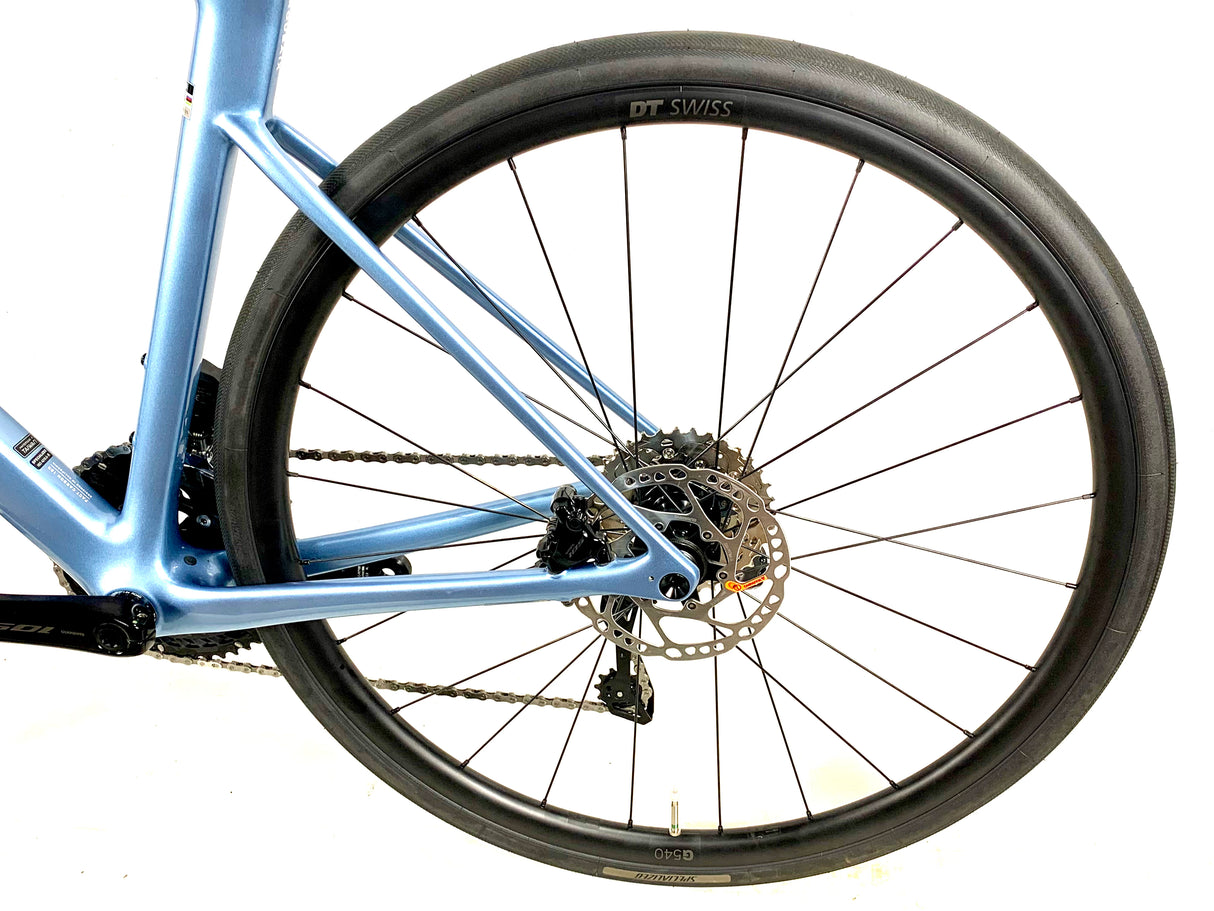 2026 Specialized Roubaix SL8 Comp Carbon Shimano 105 Di2 Size: 58cm (Preowned)