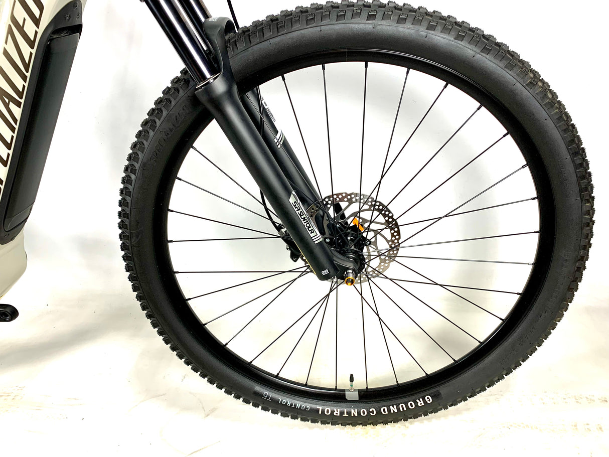 2022 Specialized Turbo Tero 3.0 Step-Through E-Bike 29er Wheels Size: Large