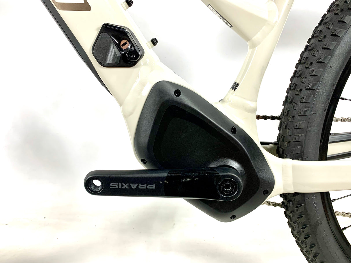 2022 Specialized Turbo Tero 3.0 Step-Through E-Bike 29er Wheels Size: Large