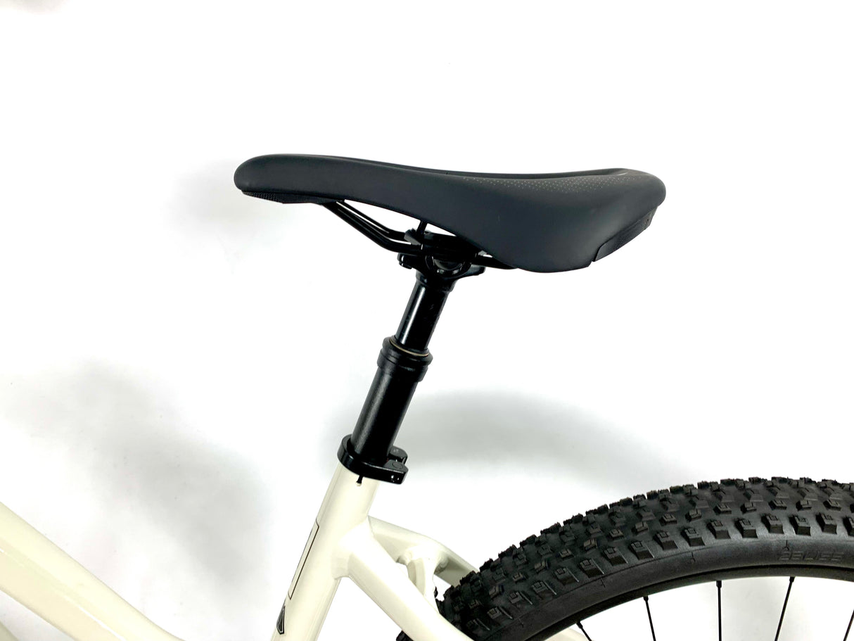 2022 Specialized Turbo Tero 3.0 Step-Through E-Bike 29er Wheels Size: Large
