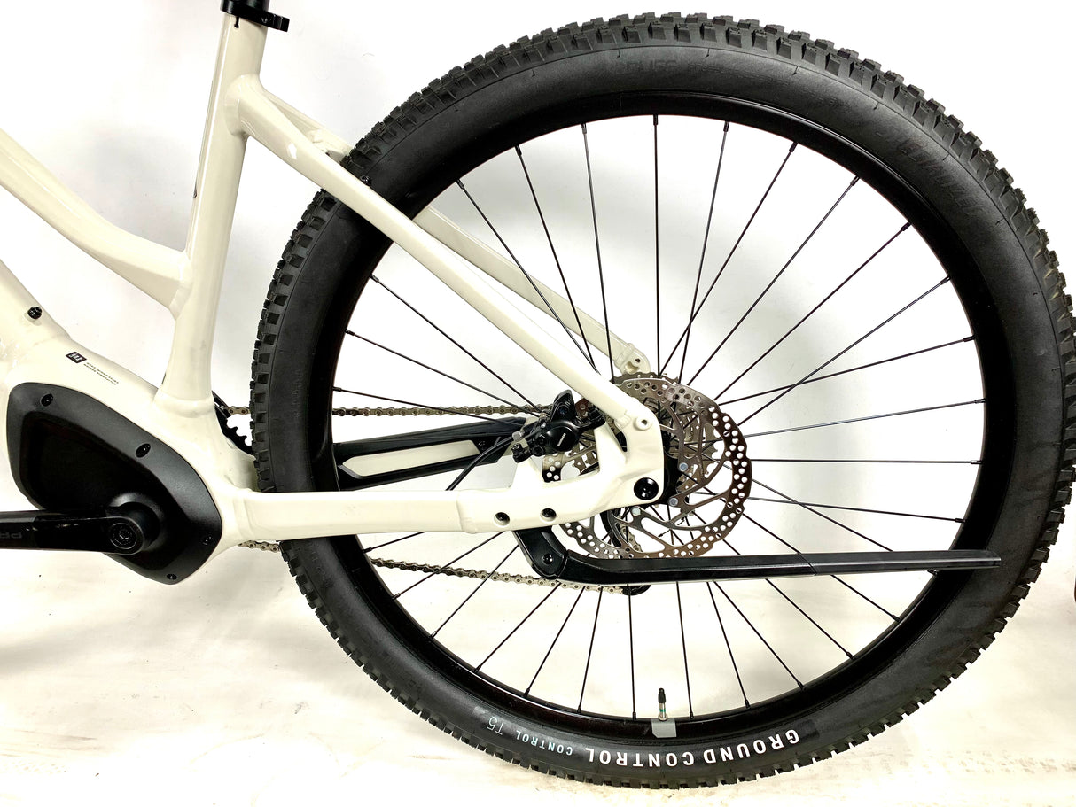 2022 Specialized Turbo Tero 3.0 Step-Through E-Bike 29er Wheels Size: Large