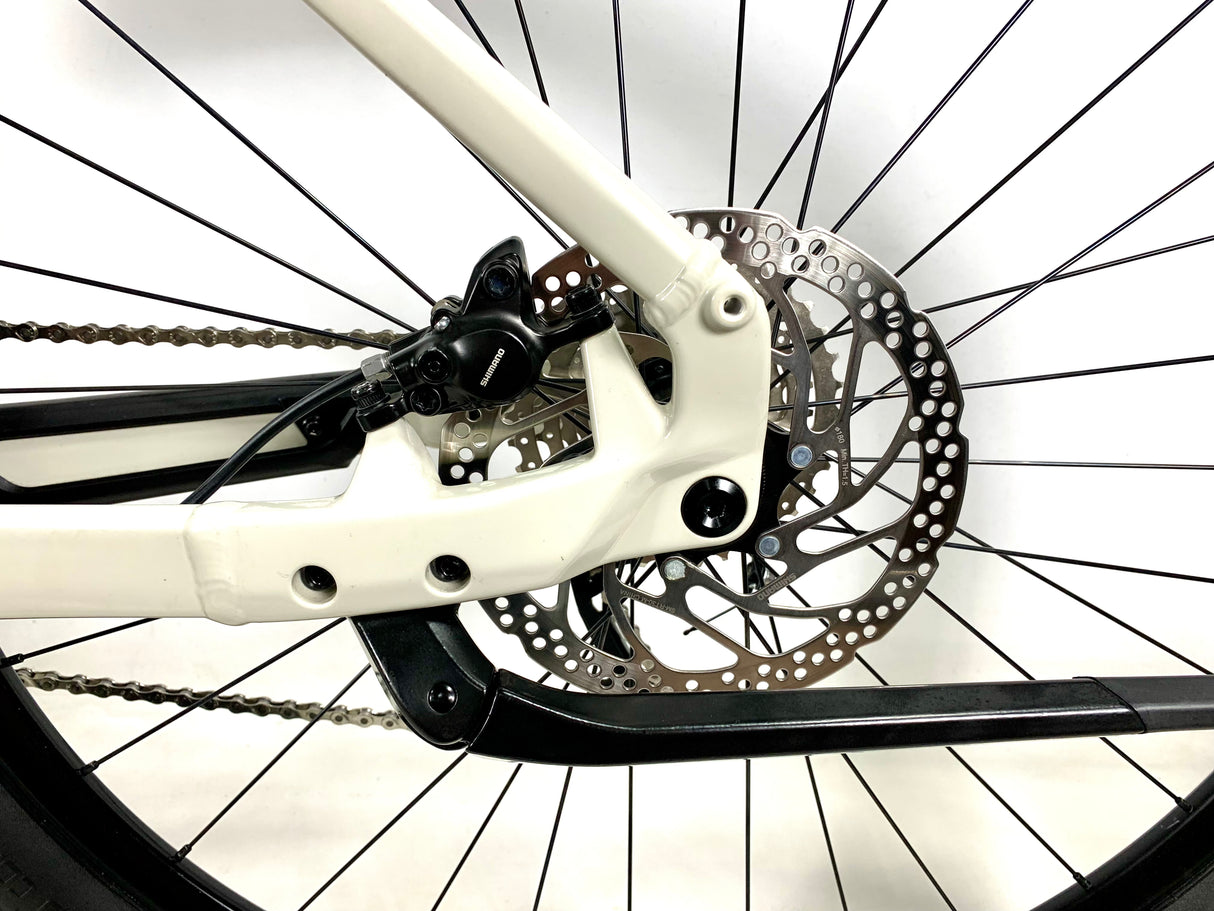 2022 Specialized Turbo Tero 3.0 Step-Through E-Bike 29er Wheels Size: Large
