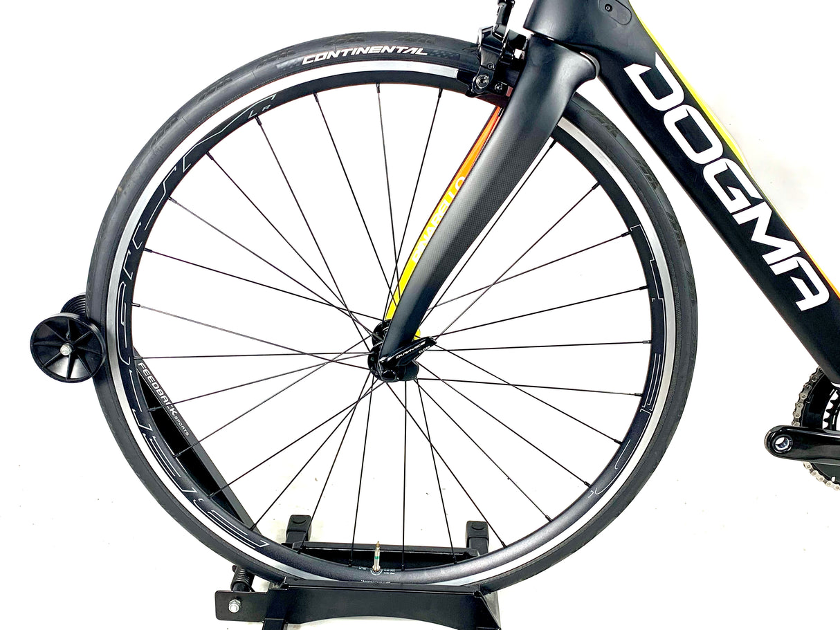 2020 Pinarello Dogma F10 Shimano Dura Ace 12 Speed Hed Alloy Wheels Size: 59.5cm