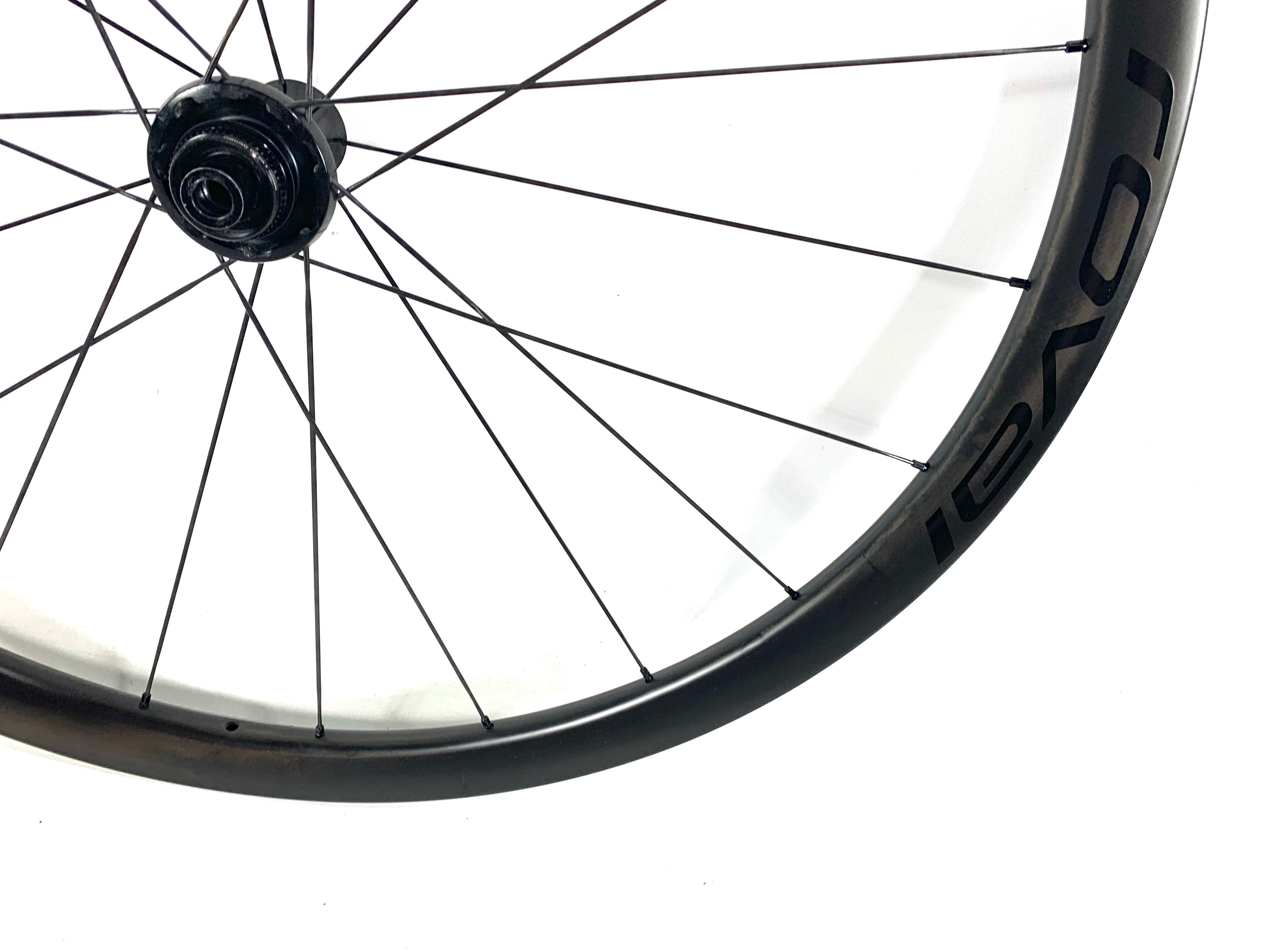 Specialized Roval Terra CLX Disc Carbon TLR Gravel Shimano Driver