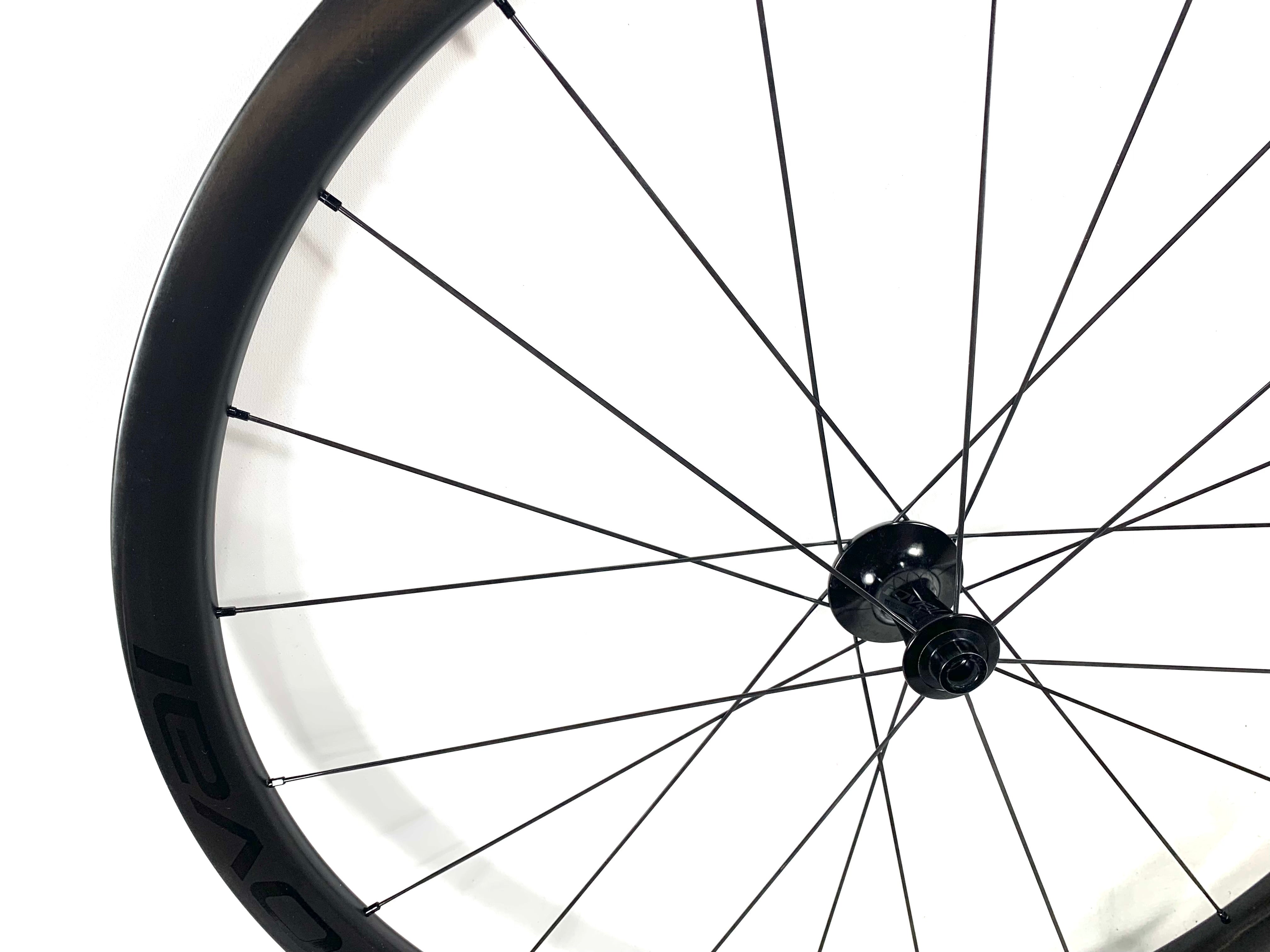 Specialized Roval Terra CLX Disc Carbon TLR Gravel Shimano Driver