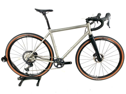 Moots Routt 45 Ti Gravel Bike Shimano GRX 1X12 DT Swiss Alloy Wheels Size: 55cm