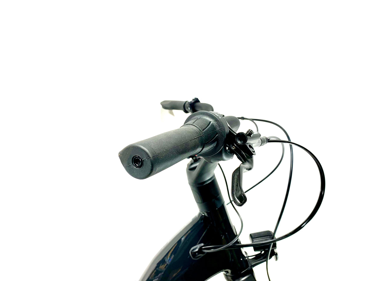 2023 Specialized Turbo Como 3.0 IGH E-Bike Size: Small (Preowned)