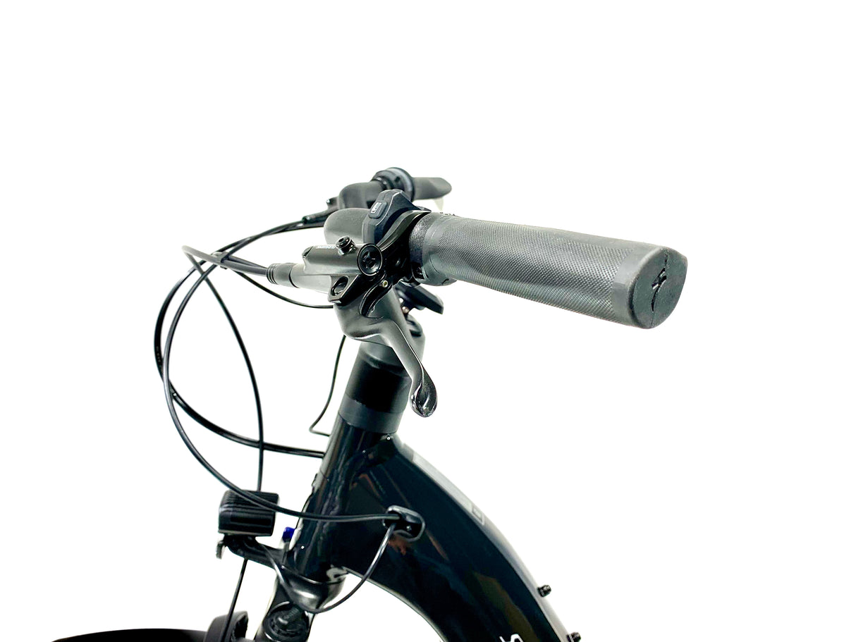 2023 Specialized Turbo Como 3.0 IGH E-Bike Size: Small (Preowned)