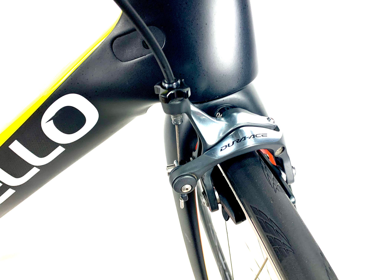 2020 Pinarello Dogma F10 Shimano Di2 10 Speed Hed Alloy Wheels Size: 59.5cm