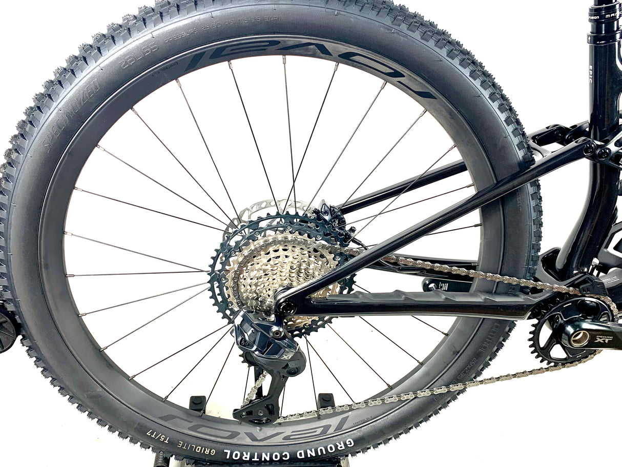 2026 Specialized Epic 8 Evo Expert XT Di2 1X12 Roval Carbon Wheels Size: M (Preowned)