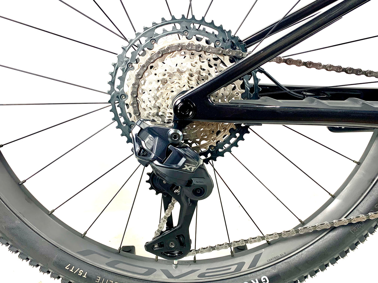 2026 Specialized Epic 8 Evo Expert XT Di2 1X12 Roval Carbon Wheels Size: M (Preowned)