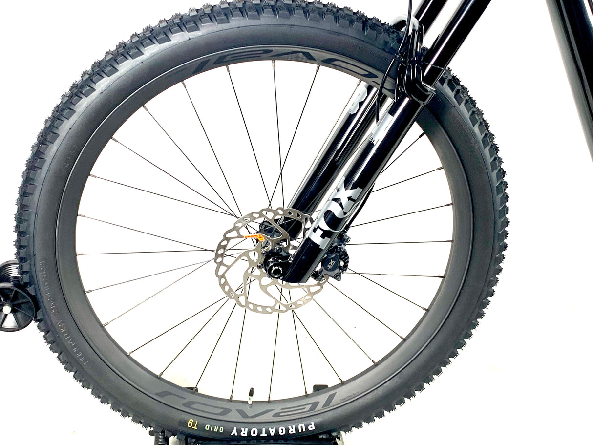 2026 Specialized Epic 8 Evo Expert XT Di2 1X12 Roval Carbon Wheels Size: M (Preowned)