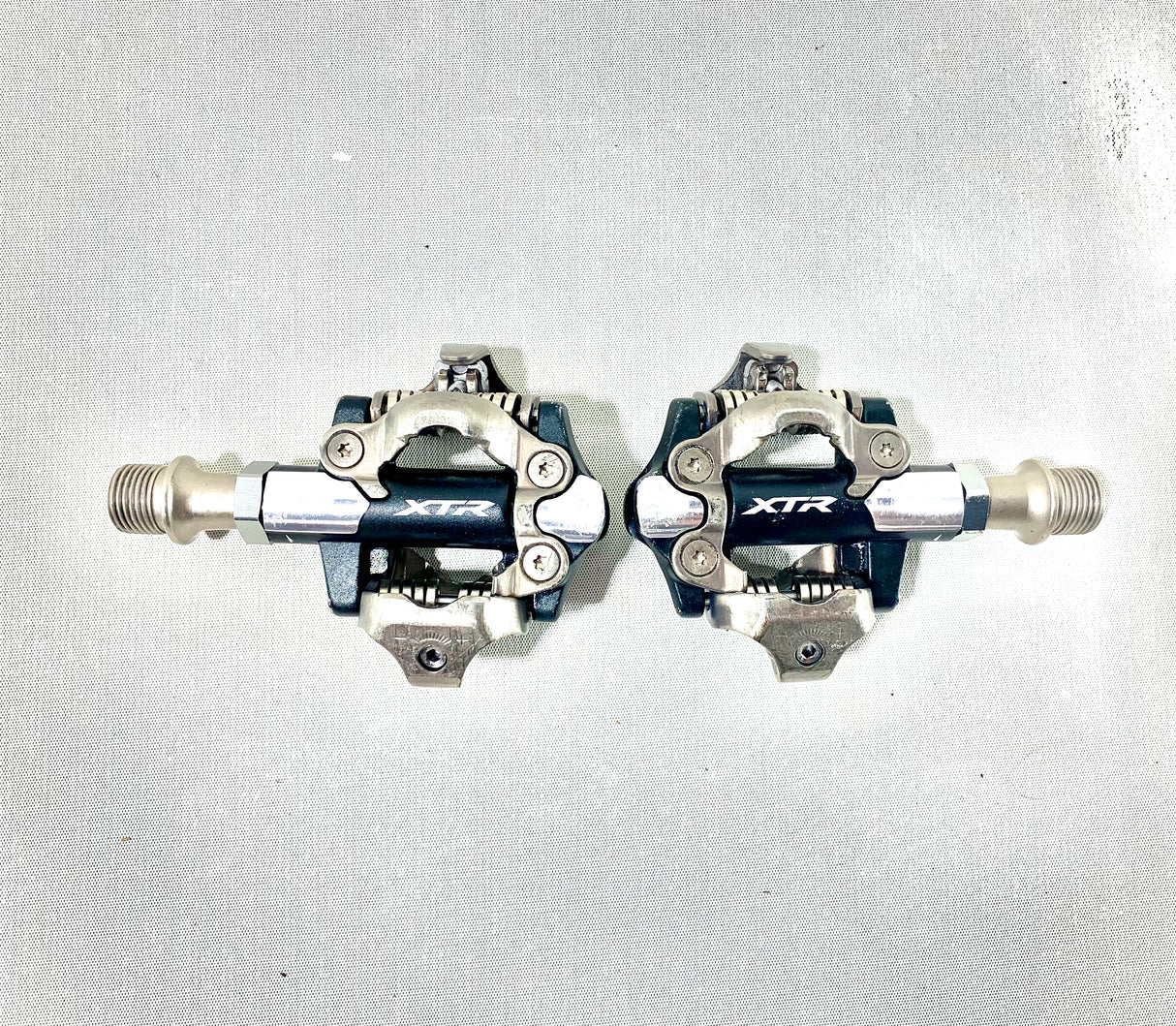 Shimano XTR PD-M9100 Clipless MTB Pedals 9/16 Spindle(Preowned)