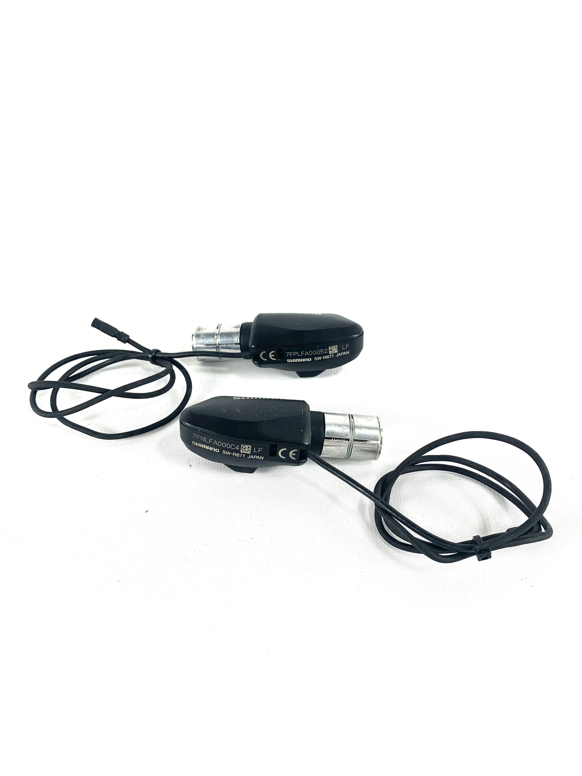 Shimano SW-R671 Aero Bar End Shifter Set 11 Speed Di2 Only Shimano SW-R671 Aero Bar End Shifter Set 11 Speed Di2 Only