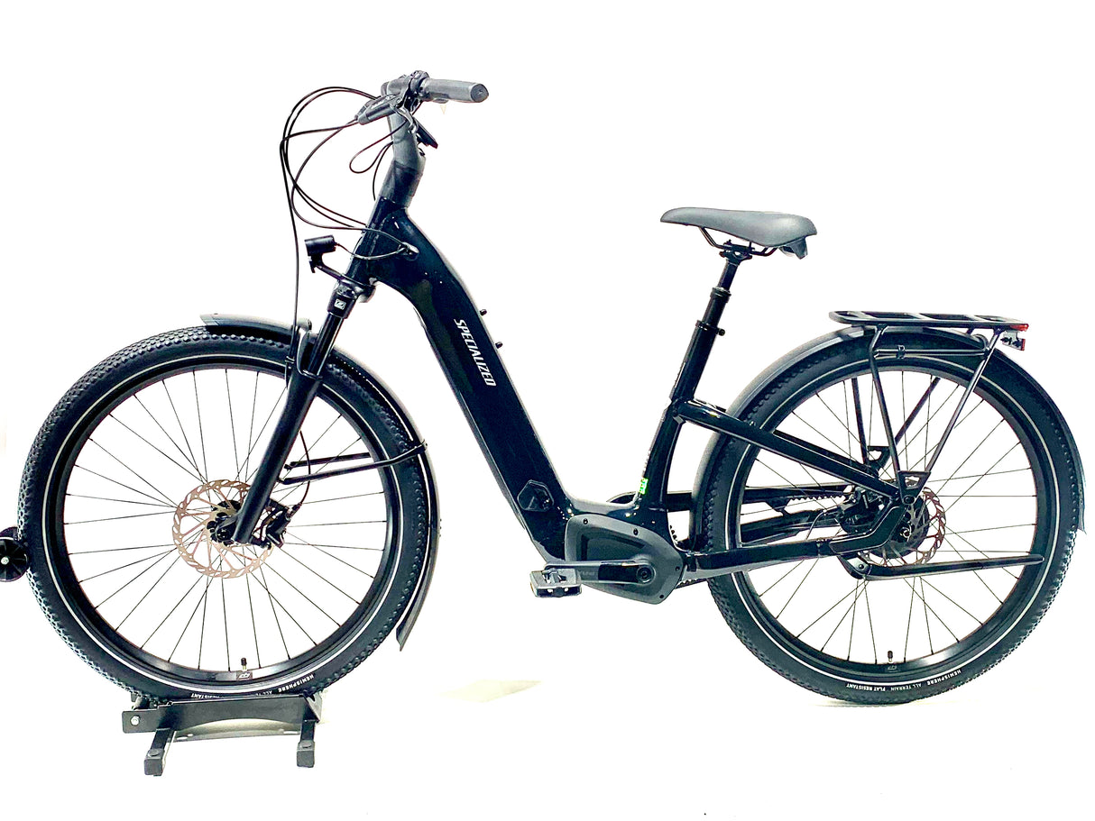 2025 Specialized Turbo Como 4.0 IGH E-Bike Size: Small (Preowned)